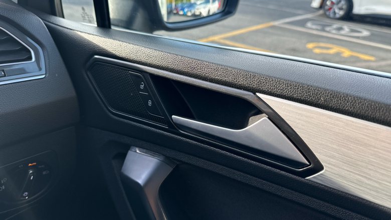 Volkswagen Tiguan 2.0 TDi 150 4Motion SE Nav 5dr DSG Diesel Estate